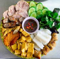 Quán bún đậu mắm tôm ngon nhất quận Long Biên, Hà Nội