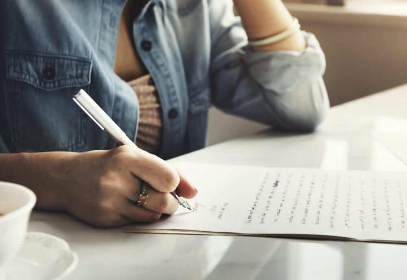 Bài văn phân tích màn đối thoại giữa hồn Trương Ba và Đế Thích số 9