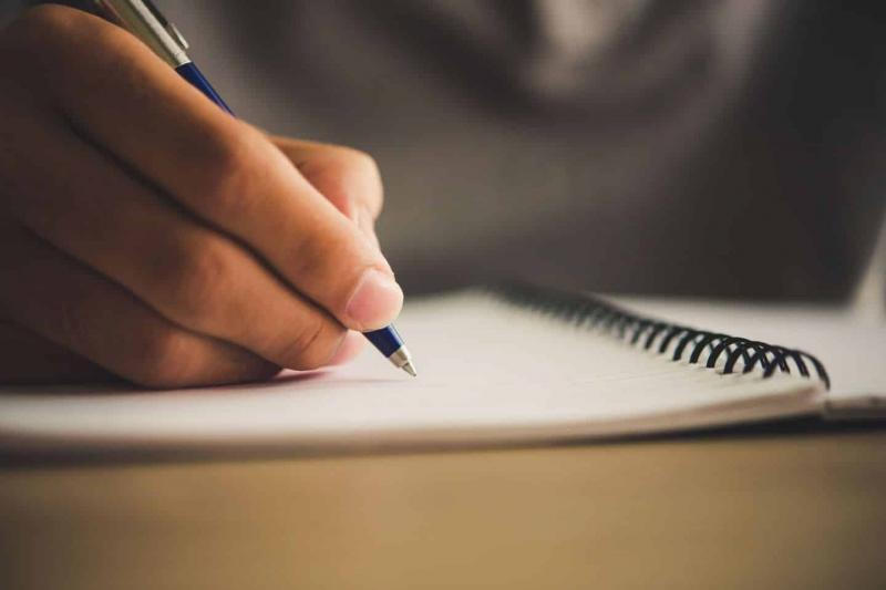 Bài văn phân tích nhân vật Bá Kiến trong truyện ngắn 