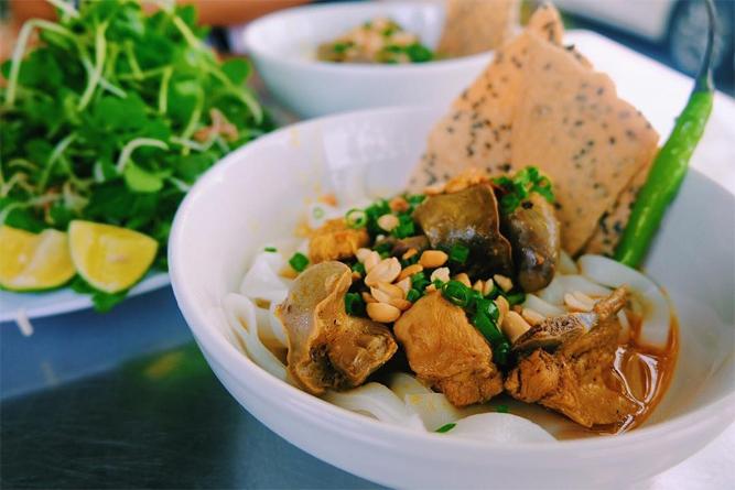 Mì Quảng Bích