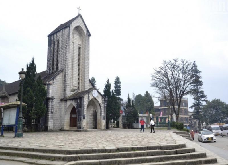 Nhà thờ đá - Sapa